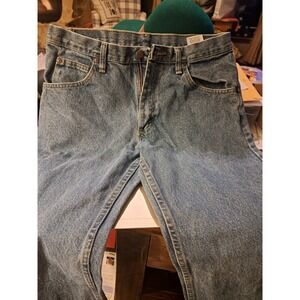 New Men's WRANGLER Blue Jeans Relaxed Fit 33 x 30‎